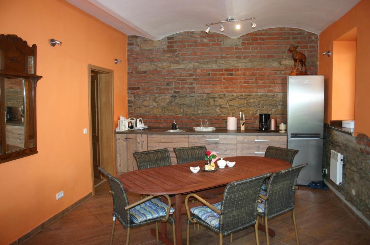 Penzion Art kutna Hora Bagian luar foto